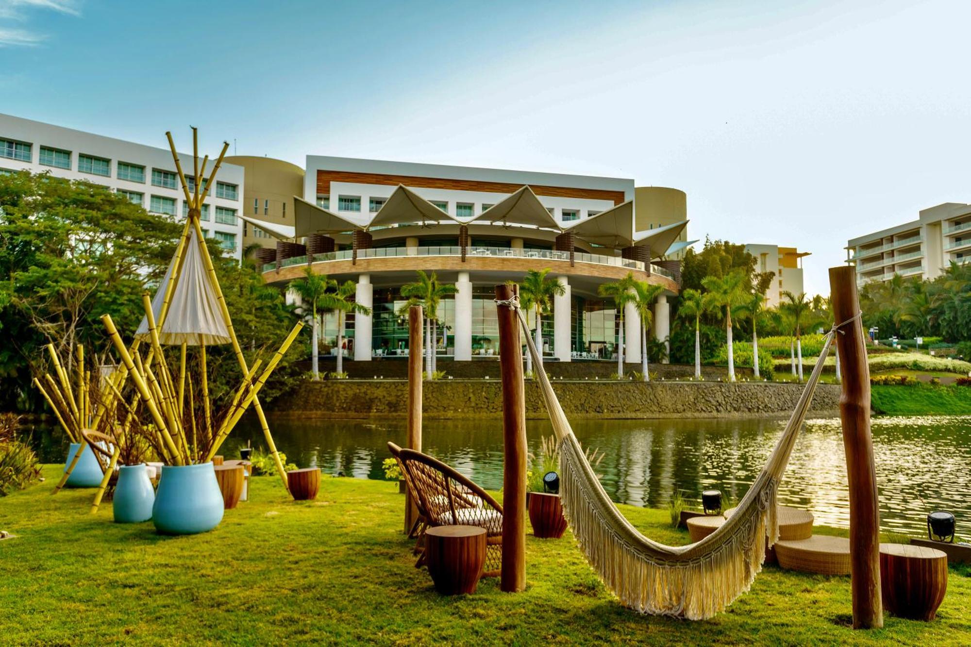Grand Luxxe Two Bedroom Suite - Nuevo Vallarta Zewnętrze zdjęcie