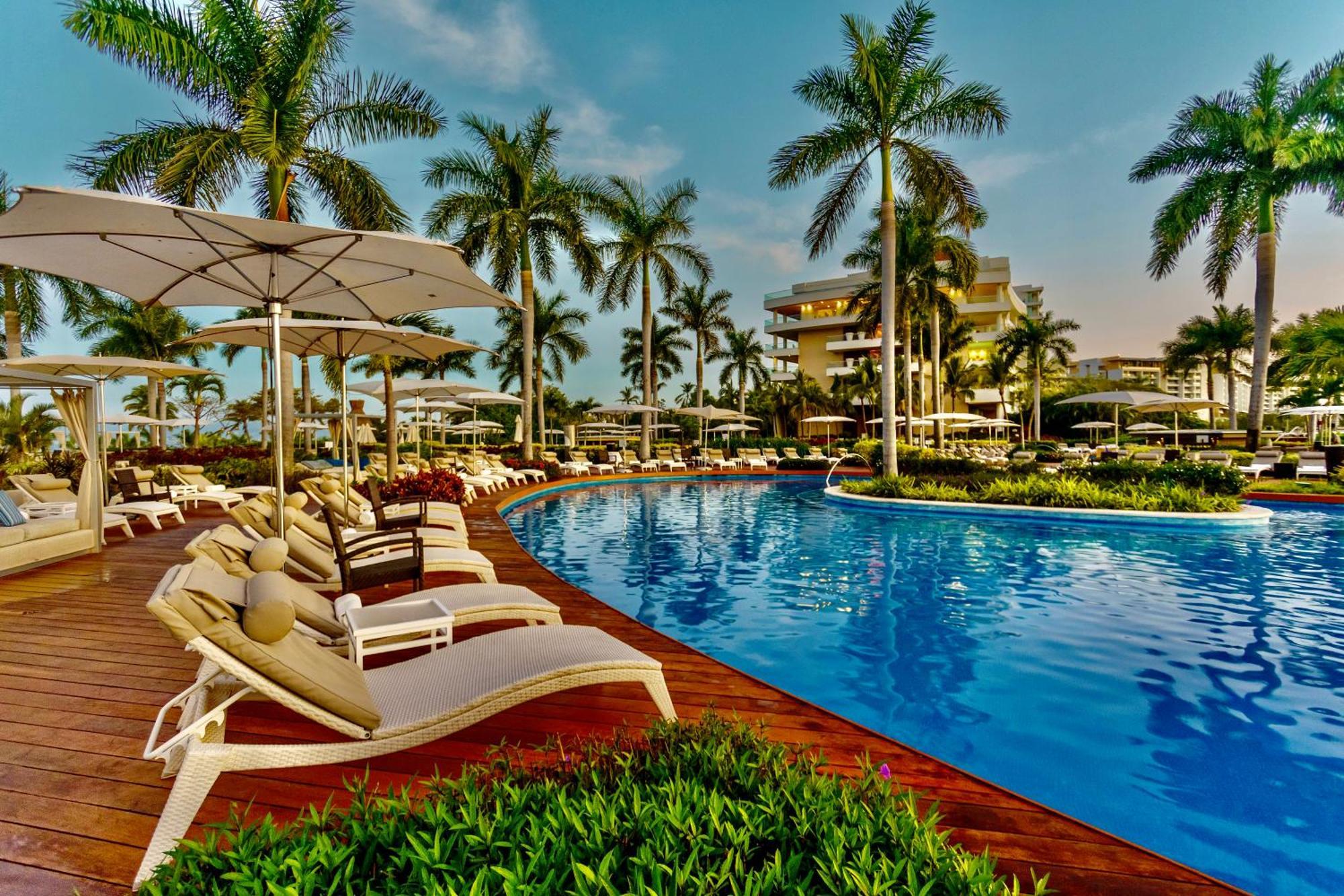 Grand Luxxe Two Bedroom Suite - Nuevo Vallarta Zewnętrze zdjęcie